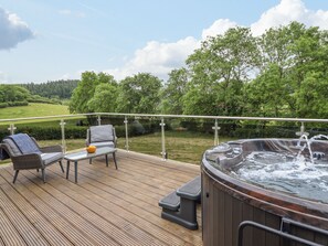 Cottage | Balcony