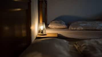 2 bedrooms, travel cot, free WiFi, bed sheets