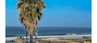 Beach View Surf House With 12 Beds, Deck & BBQ