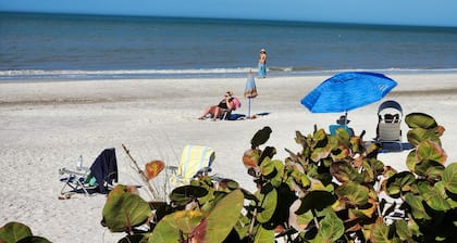 Openings for April and May at our Beach Cottage-3 minutes to the Gulf of Mexico!