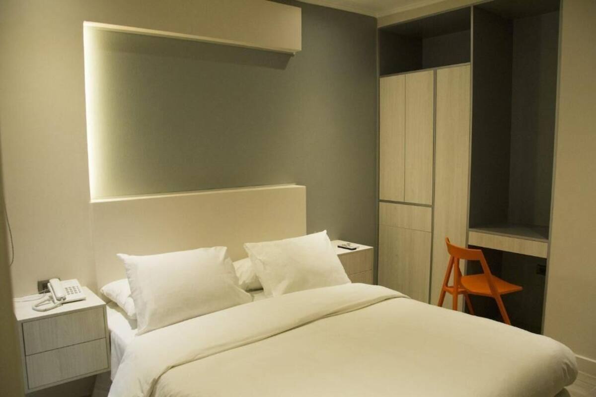 Superior Double Room, 1 Queen Bed | 1 bedroom, bed sheets