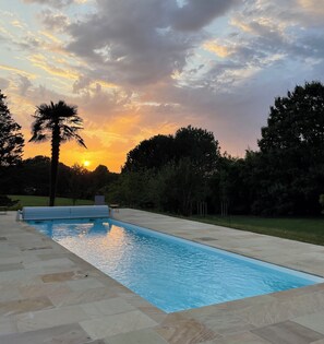 Piscine extérieure, piscine chauffée