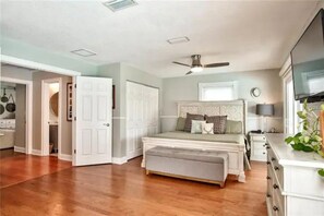 2 bedrooms