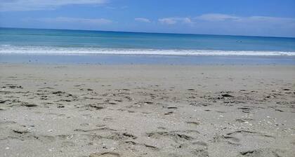 Water view near downtown Jensen Beach