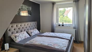 1 chambre, bureau, Wi-Fi gratuit, draps fournis