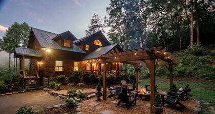 Pet-Friendly Blue Ridge Cabin on 9 Acres! Views, Theater, Game Room, Trails!
