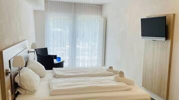 Desk, free WiFi, bed sheets