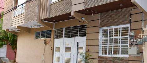 Voorkant van accommodatie