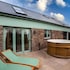Luxury Cottage With hot tub in the Forest of Dean