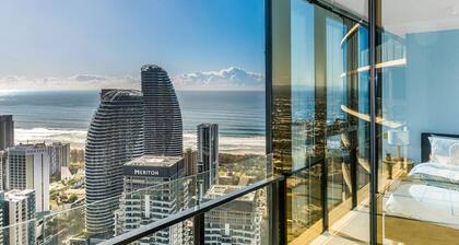 The Darling of Broadbeach - with spectacular views