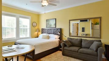 Ferros/tábuas de passar roupa, Wi-Fi, roupa de cama