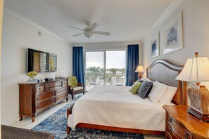 3 slaapkamers, een strijkplank/strijkijzer, gratis wifi, beddengoed