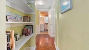 Interior - COASTAL COTTAGE AT OLD COLORADO INN (Stuart)