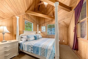 5 bedrooms, iron/ironing board, WiFi, bed sheets