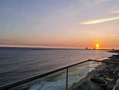 Lovely 3 Bedroom Beach View Apartment / 3 Bedrooms