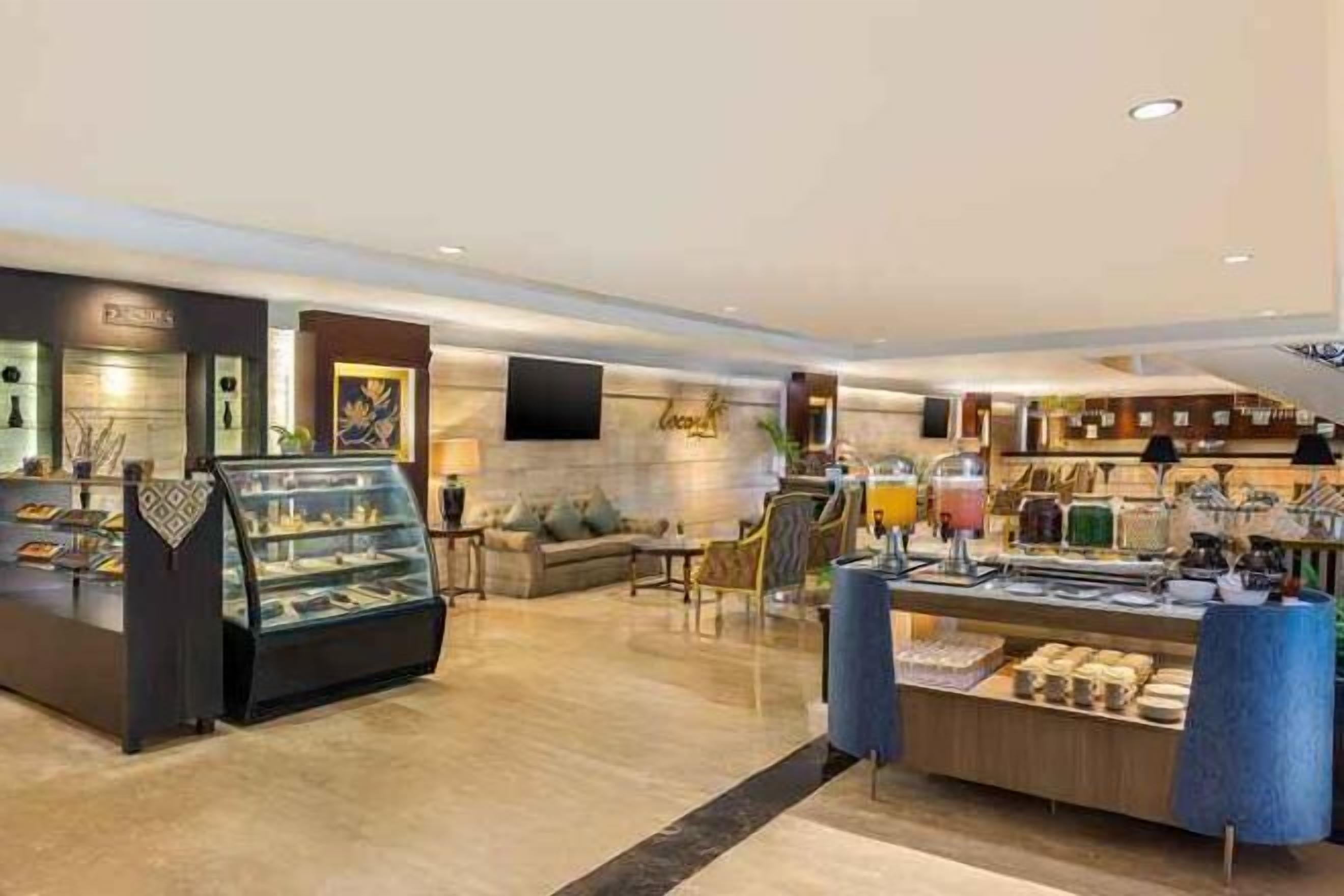 المنشأة من الداخل