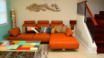 Basic Apartment | Living area | 32-inch flat-screen TV with cable channels, TV