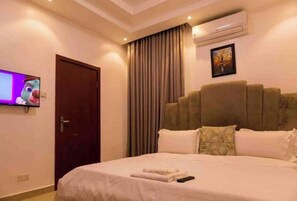3 bedrooms