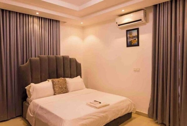 3 bedrooms