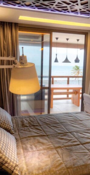 2 camere, una scrivania, ferro/asse da stiro, Wi-Fi gratuito