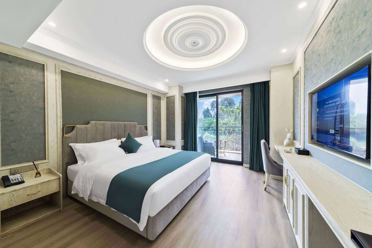 Suite, 1 très grand lit, non-fumeurs (Leisure) | Minibar, coffres-forts dans les chambres, Wi-Fi gratuit