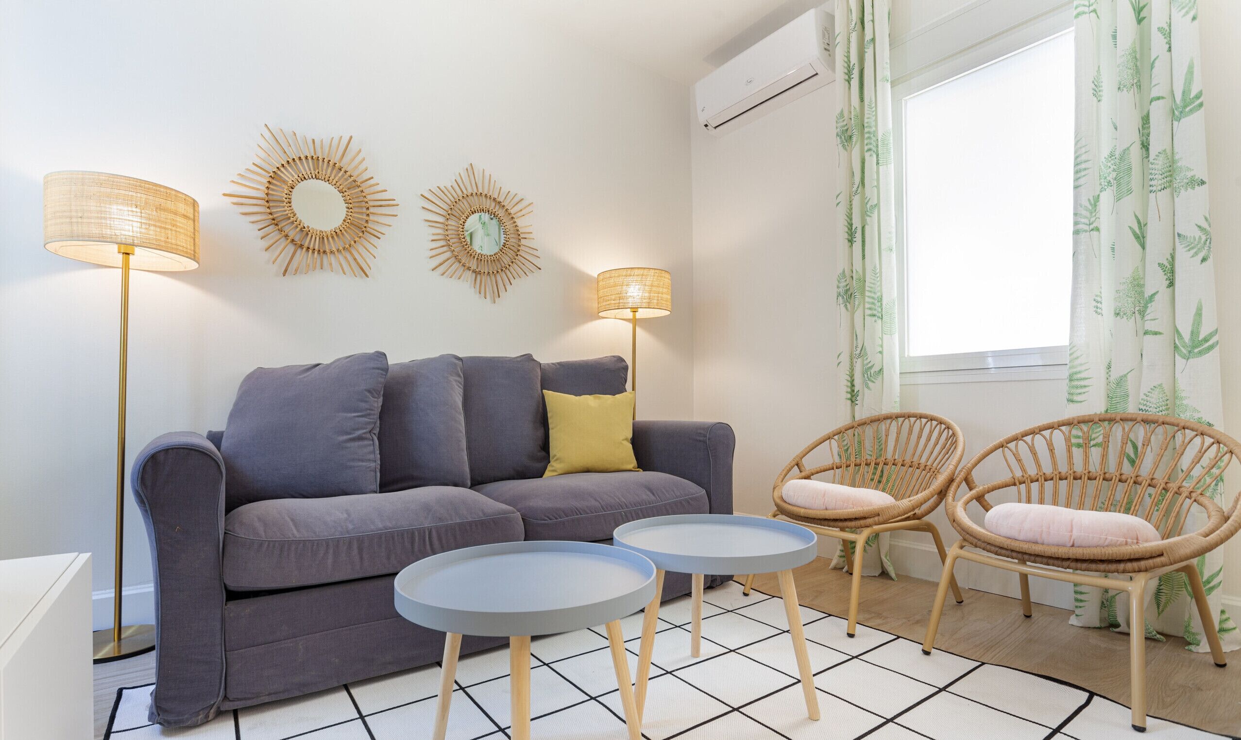 Apartamento Universidad Iv En Madrid - Chamartín