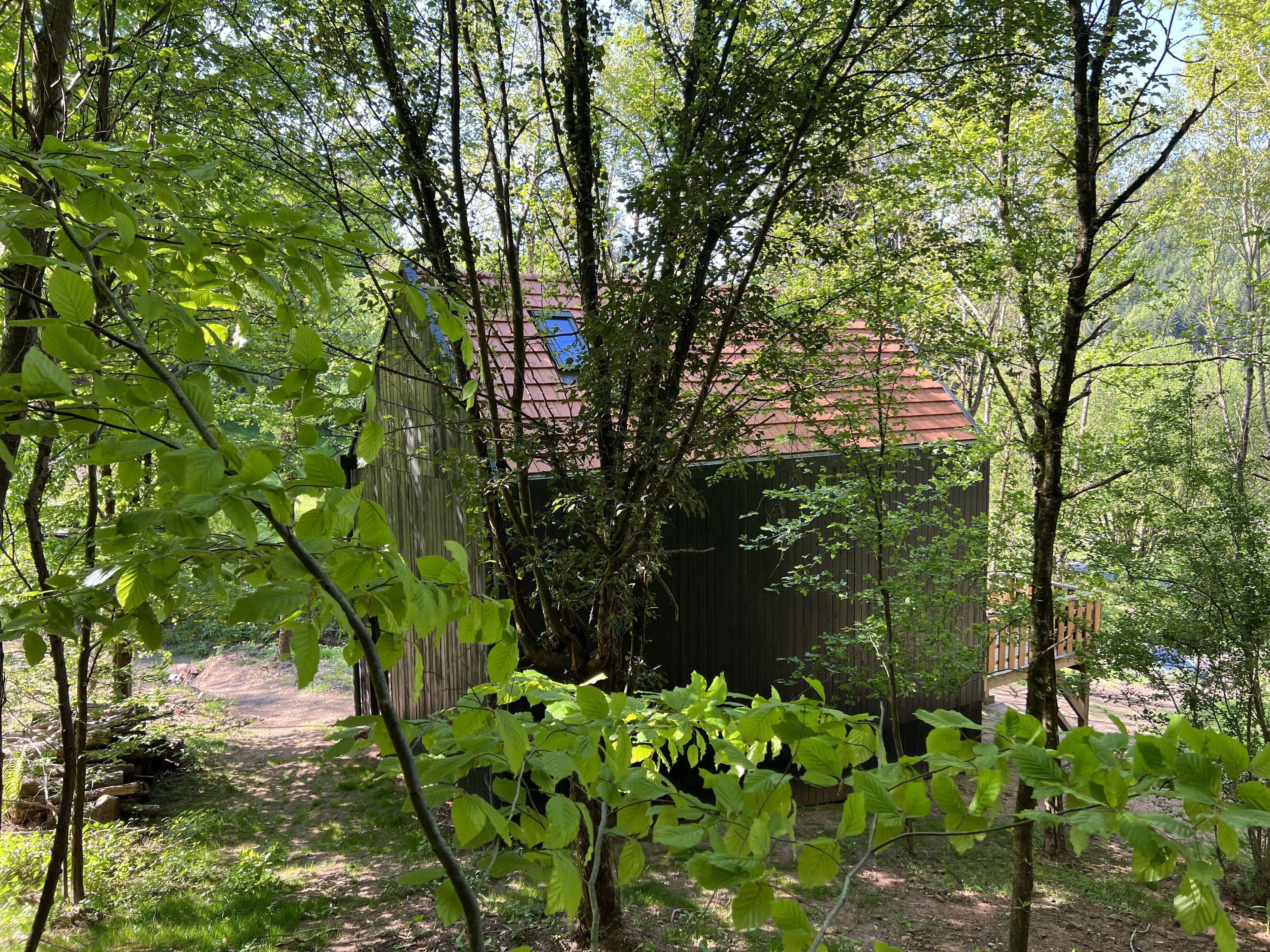 住宿地面