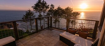 Casa Ballena of the Lost Coast