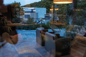 Property grounds - Beautiful luxury villa 30min from Dubrovnik (Komarna)