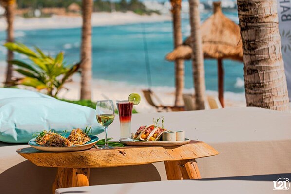Beach bar