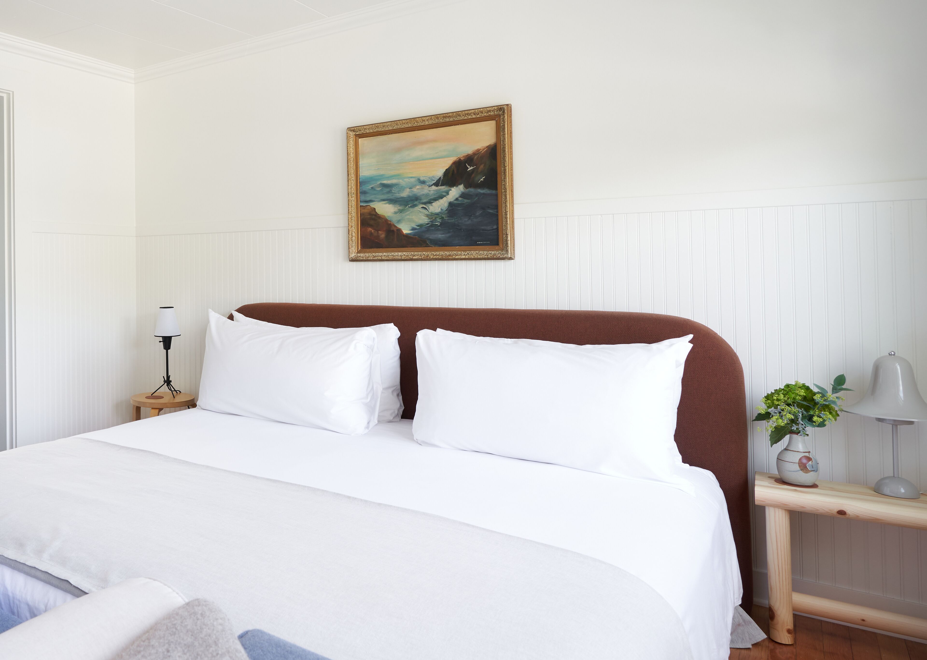 Premium Room | Hypo-allergenic bedding, down comforters, minibar