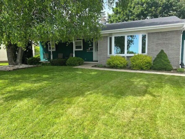 المنشأة من الخارج