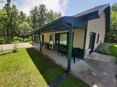 Green Lake View Cottage