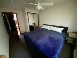 2 chambres, lit de bébé portatif, accès au Wi-Fi (inclus)