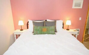 2 chambres, bureau, fer et planche à repasser, Wi-Fi gratuit