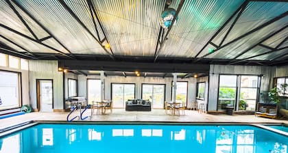 Exclusive Luxury Cottage, RV, & Coastal Farmhouse w/ Private Indoor Heated Pool