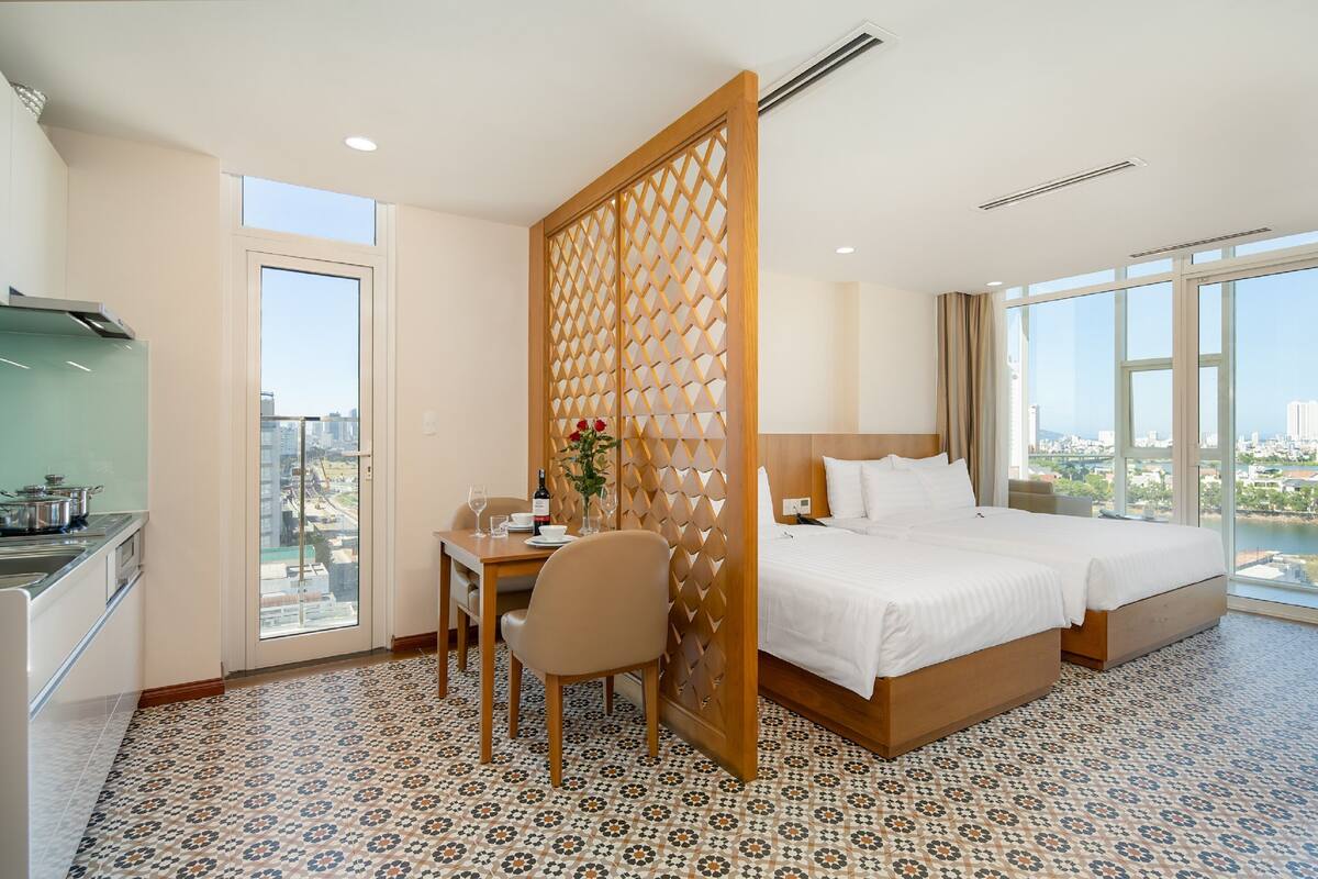 Studio dành cho gia đình | 1 phòng ngủ, minibar, két bảo mật tại phòng, bàn 