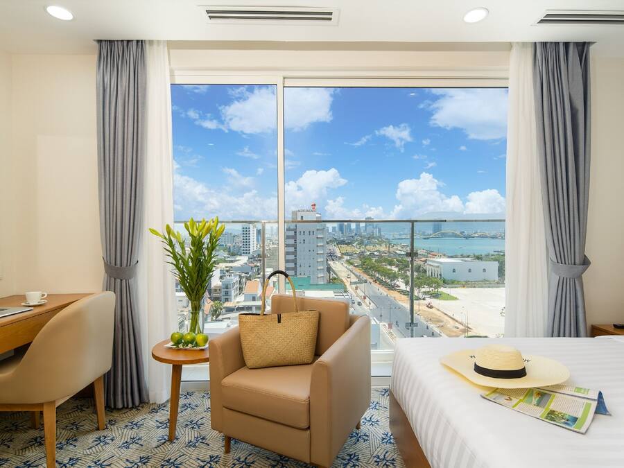 Deluxe Room | Balcony view