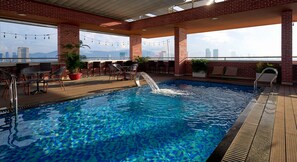 Piscine extérieure