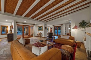 Interior - 'Rancho Colibri' 2.5 acres, tennis court, lap pool (Rancho Mirage)