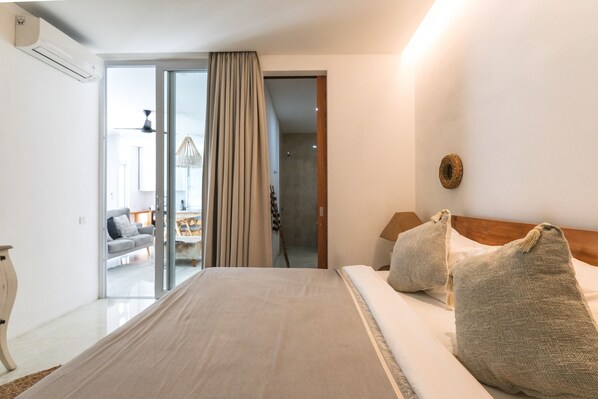 Villa, 2 chambres | Coffres-forts dans les chambres, Wi-Fi gratuit, draps fournis