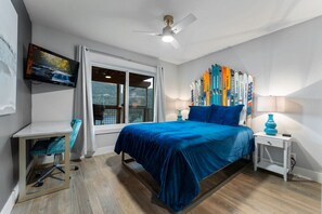 4 عدّة غرف نوم ومكواة/لوح كي وسرير سفر وواي فاي