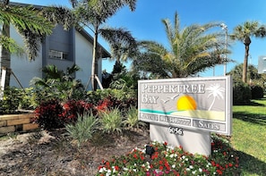 Property grounds - 1125-607 Peppertree Bay Condo-2BR / 2BA (Siesta Key)