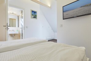3 Schlafzimmer, Bügeleisen/Bügelbrett, WLAN