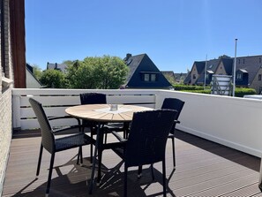 Outdoor dining - Andersen OG - Cozy 3-room apartment in Westerland for 4 persons, WLAN, (Sylt)