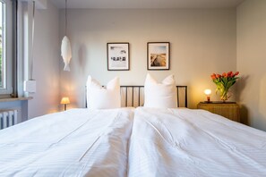 3 室のベッドルーム、アイロン / アイロン台、WiFi