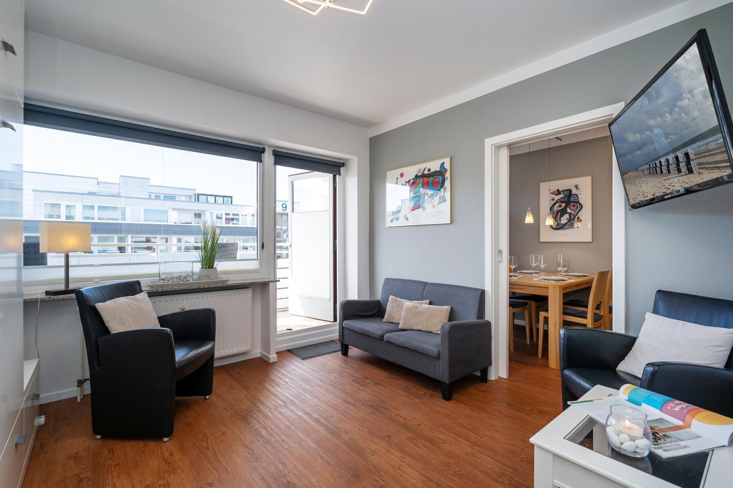 Fernseher, Stereoanlage