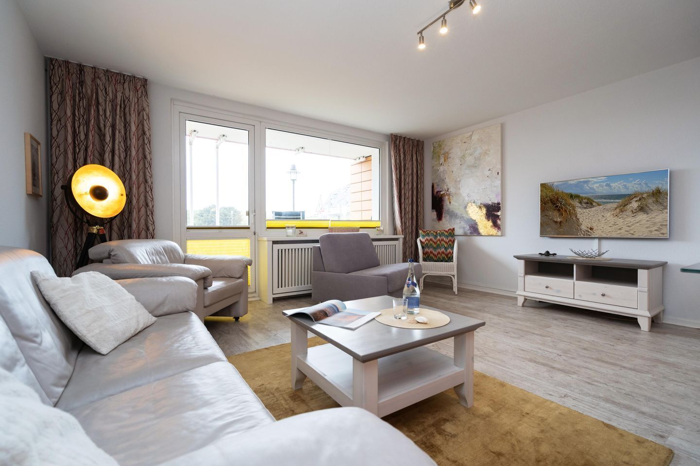 Fernseher, Stereoanlage