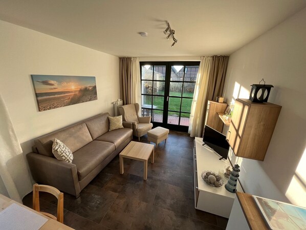 Unclassified image, 1 of 13, button