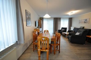 Unclassified image, 2 of 22, button - Terraced house Am Haustierpark House 11 M - Am Haustierpark (Werdum)